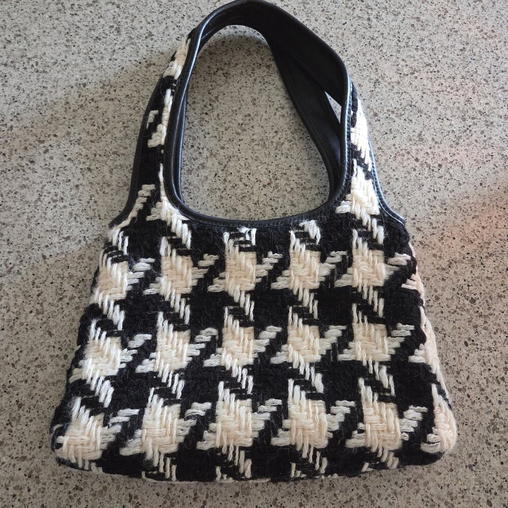Miu Miu Houndstooth Wool Leather Black White Shoulder Bag Purse Turn Lock✨️Y2K - Picture 14 of 15